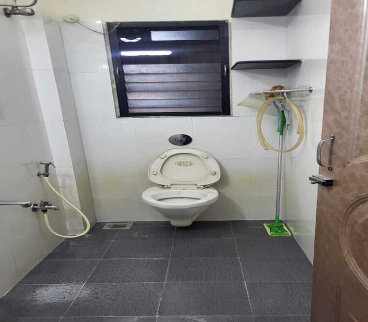 Bathroom, dadar east 2 Bedroom 900 Sq.Ft. Apartment In Dadar East Mumbai 9428229