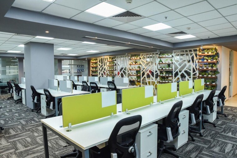 Team Area, hadapsar Commercial Office Space 3000 Sq.Ft. In Hadapsar Pune 9428242