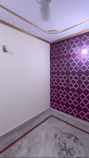 2 BHK Builder Floor For Rent in Chattarpur