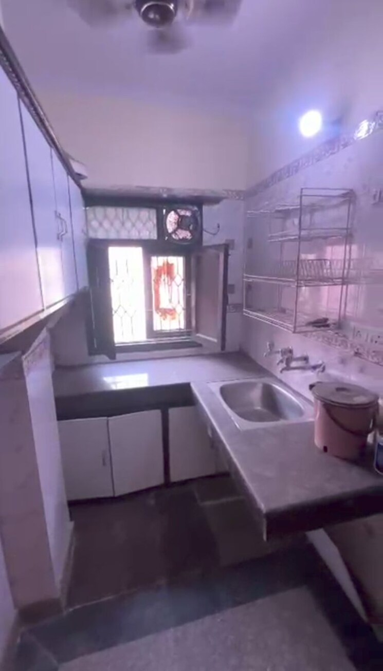 Kitchen, chattarpur 2 Bedroom 835 Sq.Ft. Builder Floor In Chattarpur Delhi 9428269