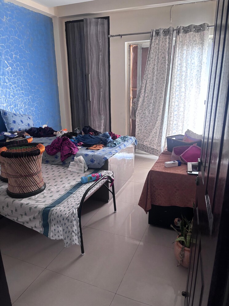 Master Bedroom, nimbus-the-hyde-park 2 Bedroom 1080 Sq.Ft. Apartment In Sector 78 Noida 9428261