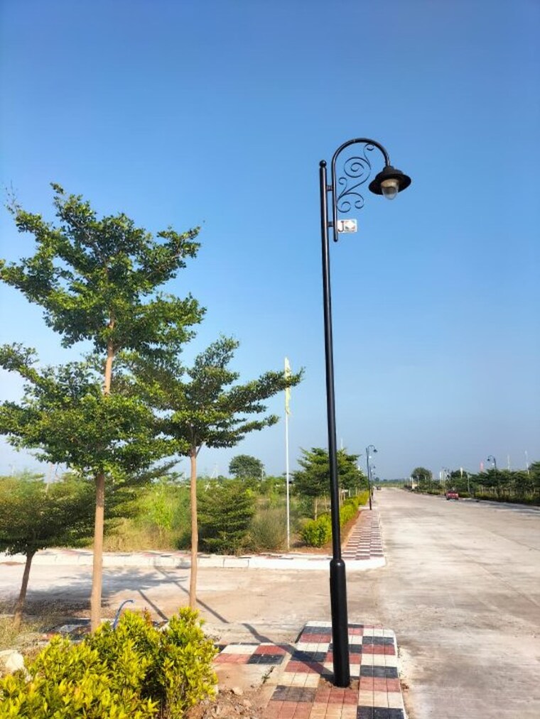 Garden, patancheru shankarpalli road  150 Sq.Yd. Plot In Patancheru Shankarpalli Road Hyderabad 9428228