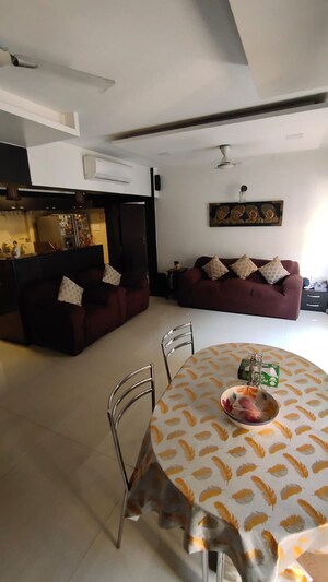 Team Area in 3 BHK Apartment at New India Grace Luxuria, Malad West – for Rent