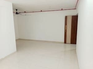 Room in 2 BHK Apartment at Mavani Geetanjali, Ghatkopar East – for Rent