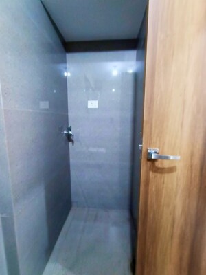 Furnished Amenities in 2 BHK Apartment at Mavani Geetanjali, Ghatkopar East – for Rent