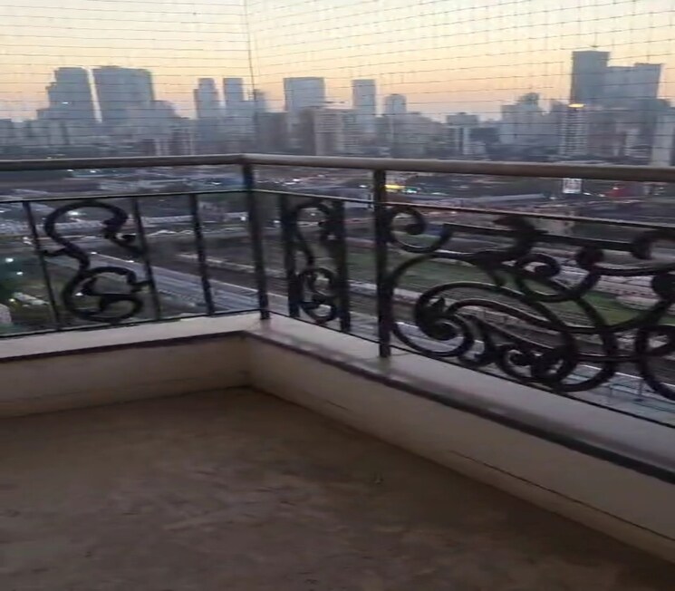 Balcony, dadar east 3 Bedroom 1700 Sq.Ft. Apartment In Dadar East Mumbai 9428308