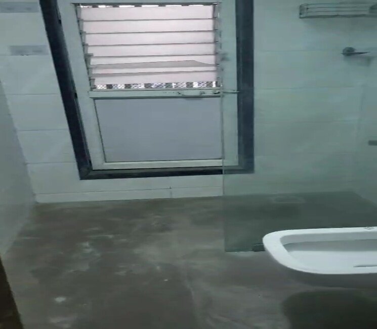 Bathroom, dadar east 3 Bedroom 1700 Sq.Ft. Apartment In Dadar East Mumbai 9428308