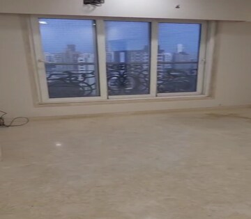 Room in 3 BHK Apartment at Dadar East – for Sale