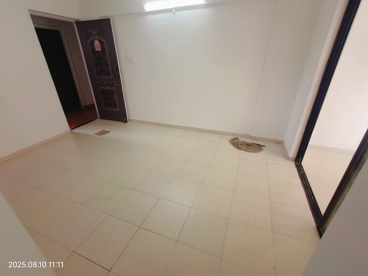 Room, rajas-residency 1 Bedroom 550 Sq.Ft. Apartment In Shivane Pune 9428323