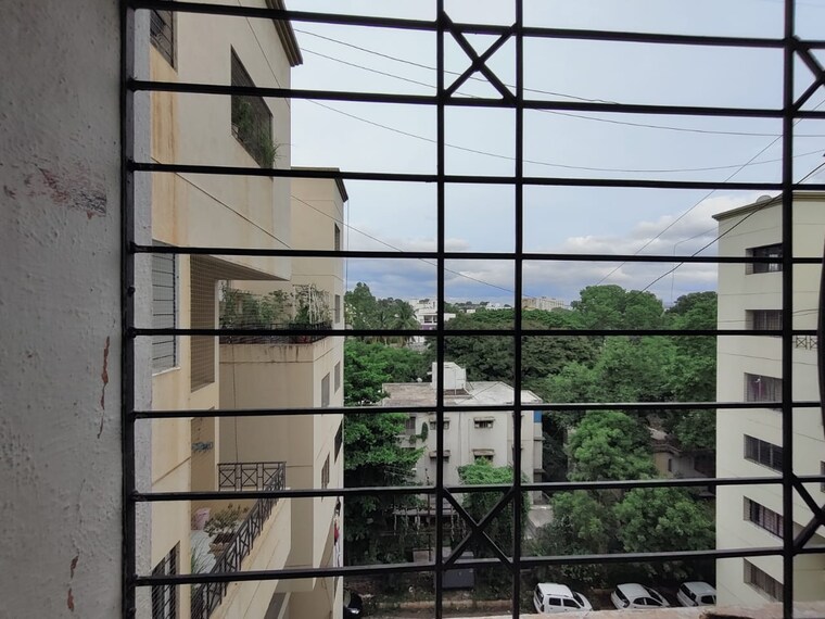 Balcony, karve nagar 2 Bedroom 1280 Sq.Ft. Apartment In Karve Nagar Pune 9428334