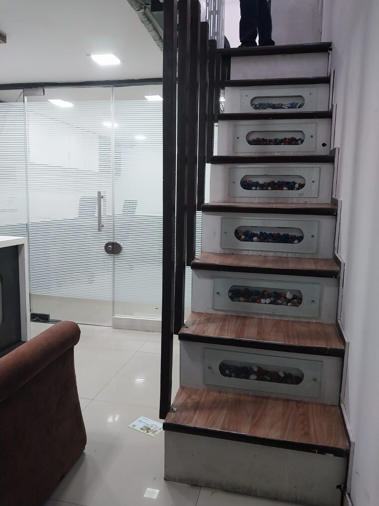 undefined, haware-fantasia Commercial Office Space 300 Sq.Ft. In Vashi Sector 28 Navi Mumbai 9428363