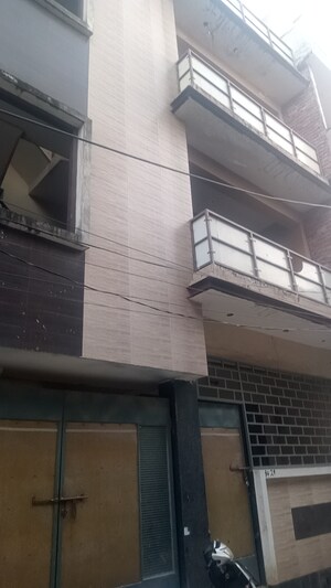 6 BHK Independent House – Exterior View View at Sector 39 - for Sale