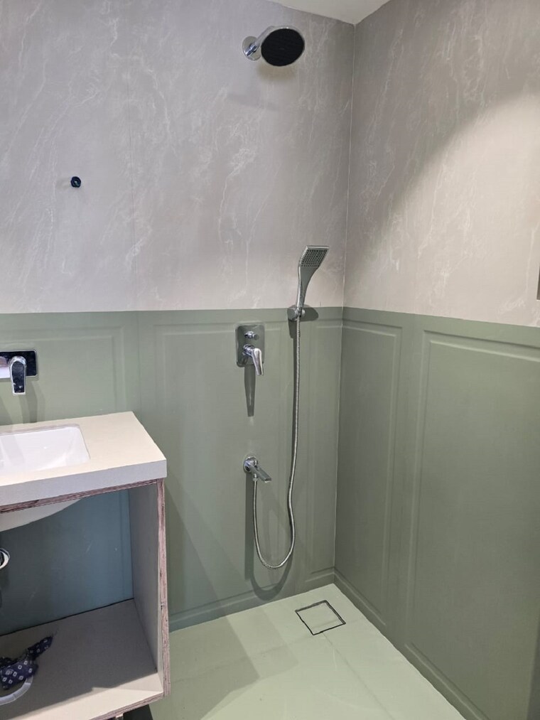 Bathroom, bandra west 3 Bedroom 1200 Sq.Ft. Apartment In Bandra West Mumbai 9428421