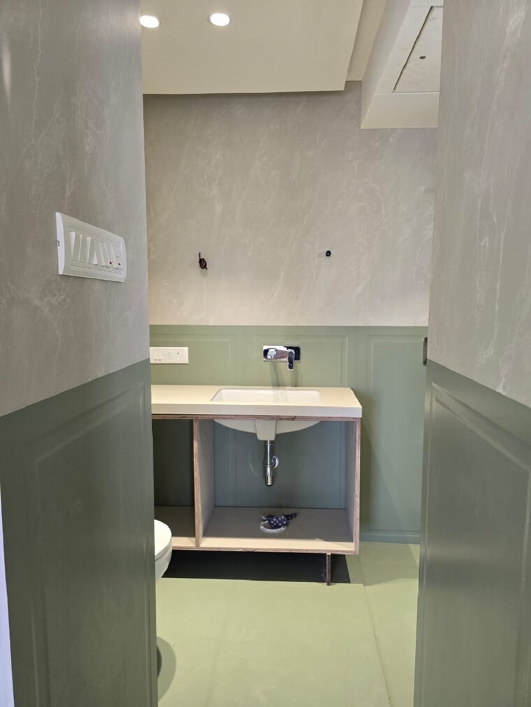 Kitchen, bandra west 3 Bedroom 1200 Sq.Ft. Apartment In Bandra West Mumbai 9428421