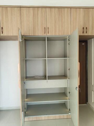 Furnished Amenities in 2 BHK Apartment at Pyramid Heights, Sector 85 – for Rent