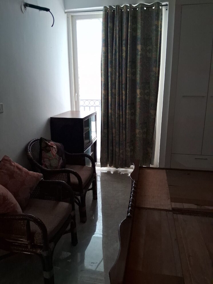 Living Room, bollywood-esencia 3 Bedroom 1800 Sq.Ft. Apartment In Ghazipur Zirakpur 9428436