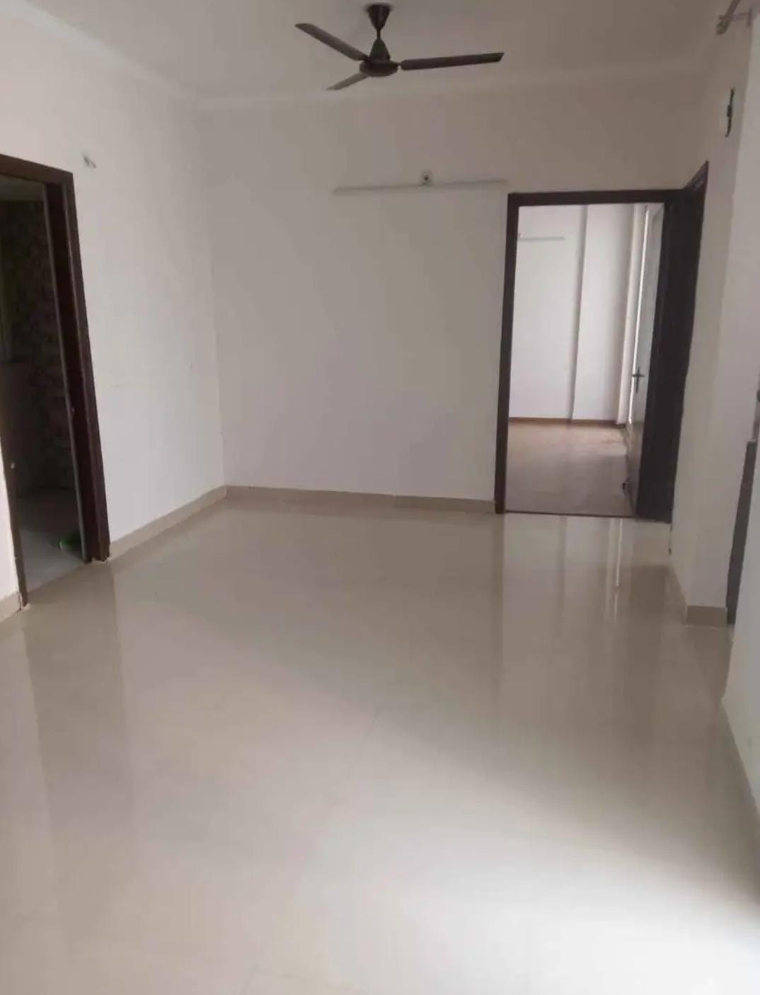 3 BHK Apartment For Rent in Amrapali Leisure Valley