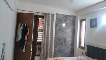 Building Lobby in 3 BHK Builder Floor at BPTP Parkland Pride, Sector 77 – for Rent