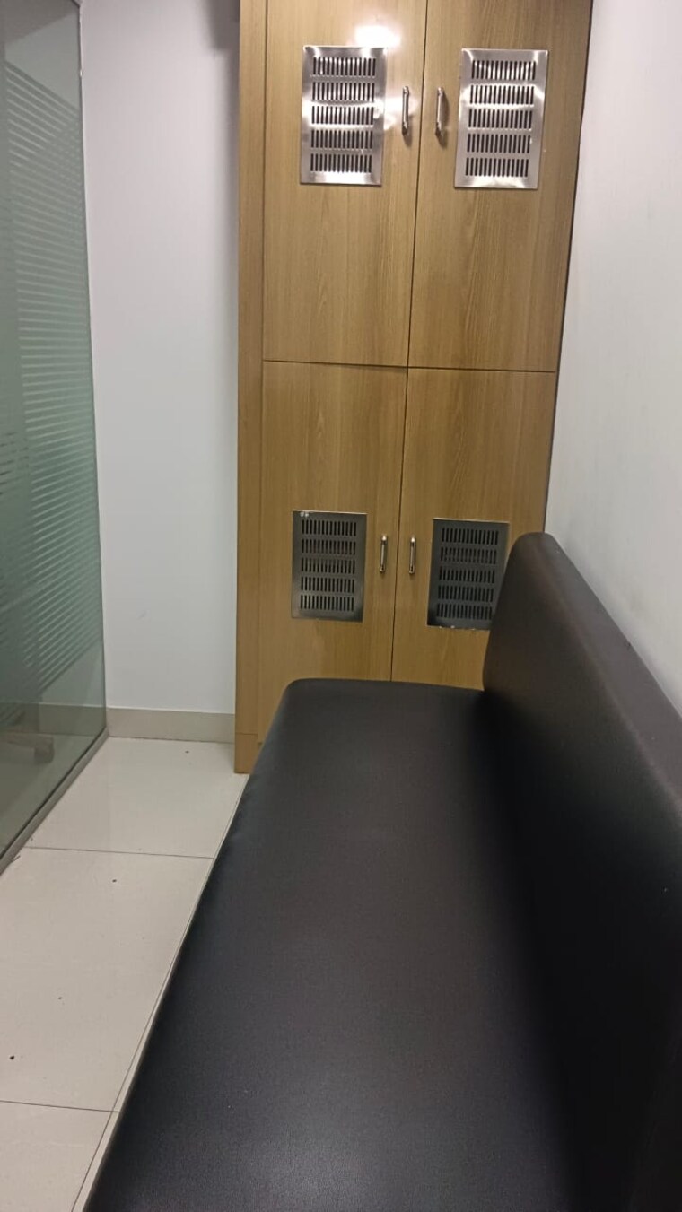 Kitchen, real-tech-park Commercial Office Space 800 Sq.Ft. In Vashi Sector 30a Navi Mumbai 9428451