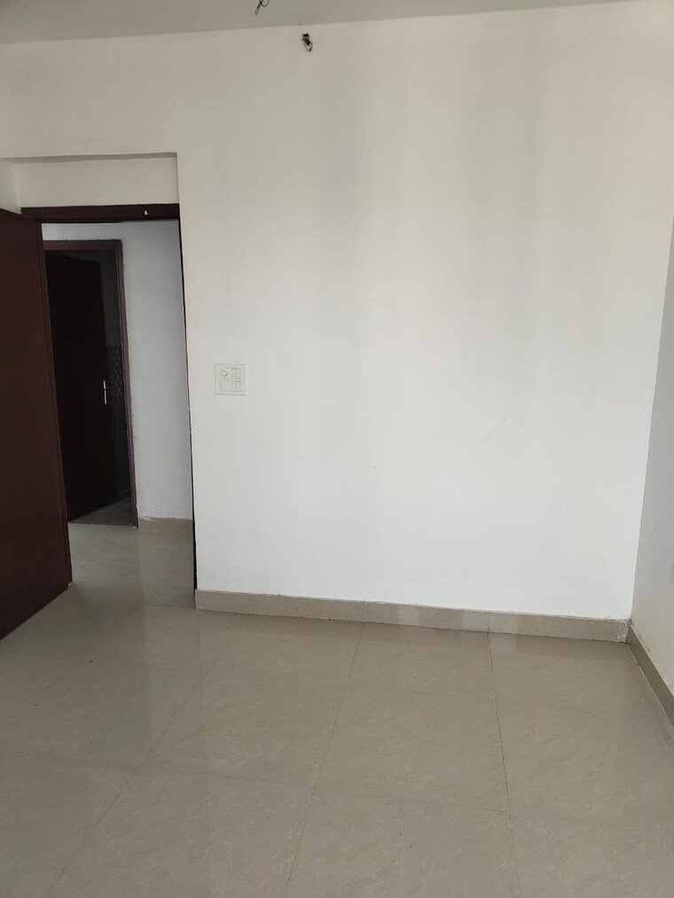 Room, amrapali-leisure-valley 3 Bedroom 1730 Sq.Ft. Apartment In Tech Zone 4 Greater Noida Greater Noida 9428449