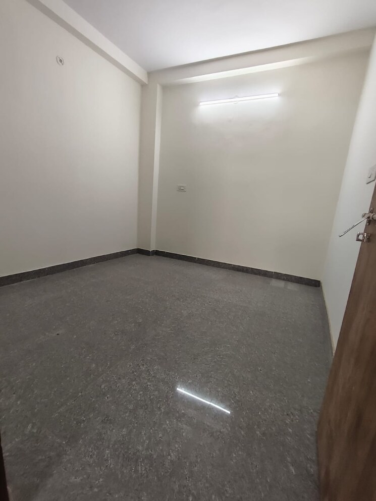 Room, chattarpur 2 Bedroom 835 Sq.Ft. Builder Floor In Chattarpur Delhi 9428469