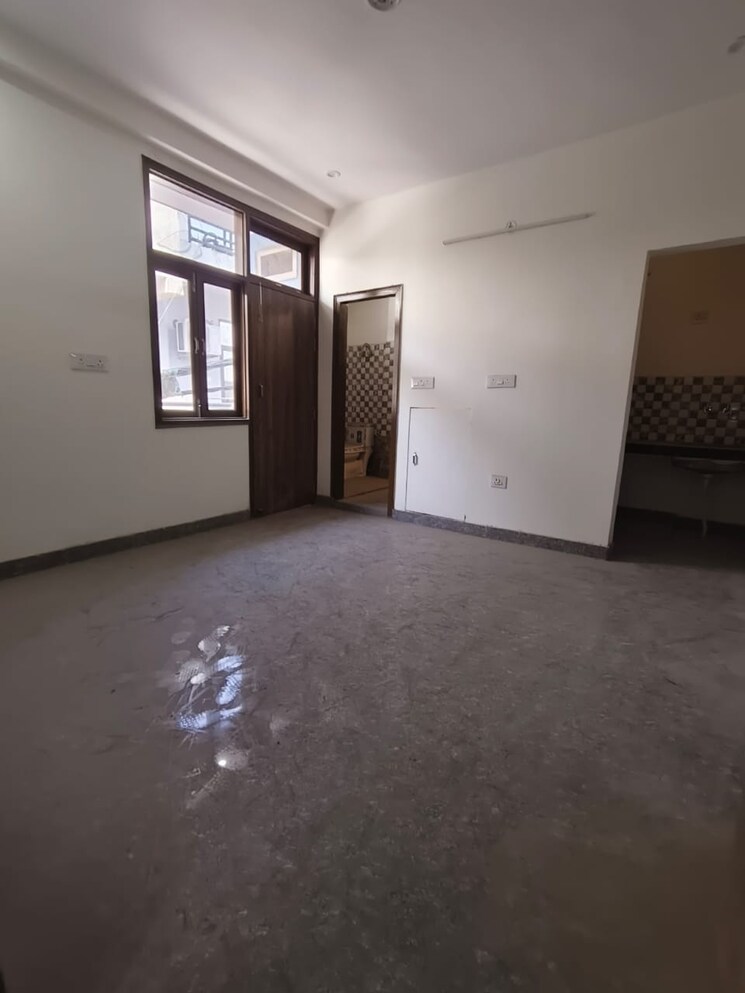 Room, chattarpur 2 Bedroom 835 Sq.Ft. Builder Floor In Chattarpur Delhi 9428469