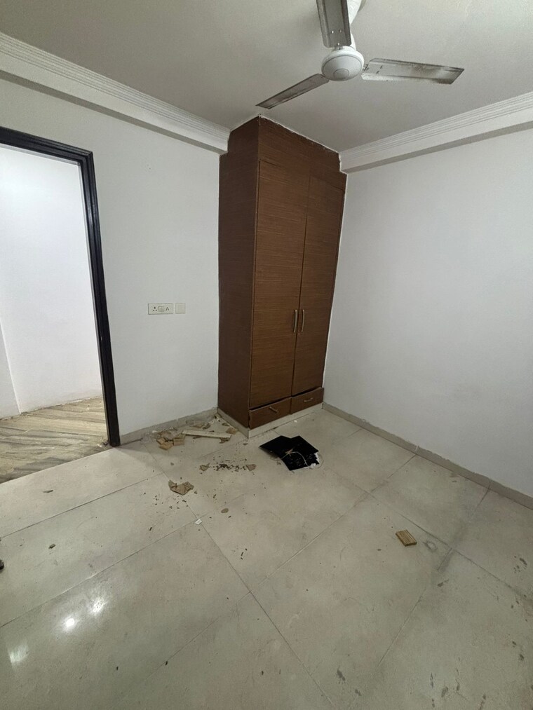 Room, chattarpur 3 Bedroom 650 Sq.Ft. Builder Floor In Chattarpur Delhi 9428473