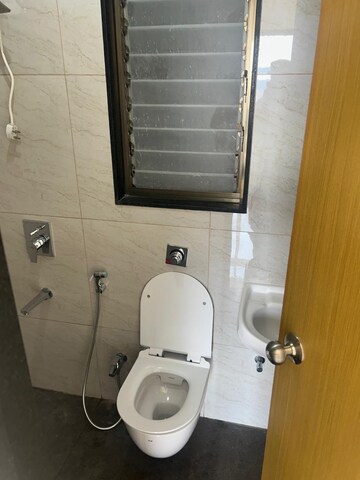 Master Bedroom in 1 BHK Apartment at Chandak 34 Park Estate, Goregaon West – for Rent