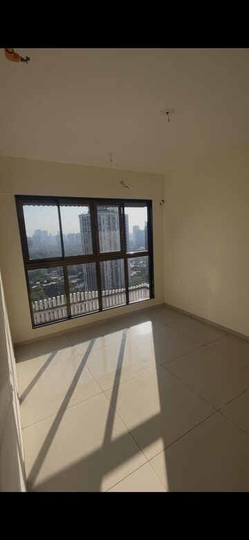 Bedroom in 2 BHK Apartment at Chandak 34 Park Estate, Goregaon West – for Rent