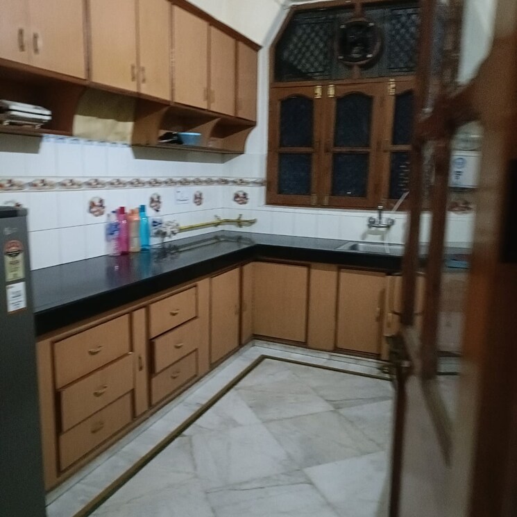 Kitchen, sector 23 3 Bedroom 3500 Sq.Ft. Builder Floor In Sector 23 Gurgaon 9428527