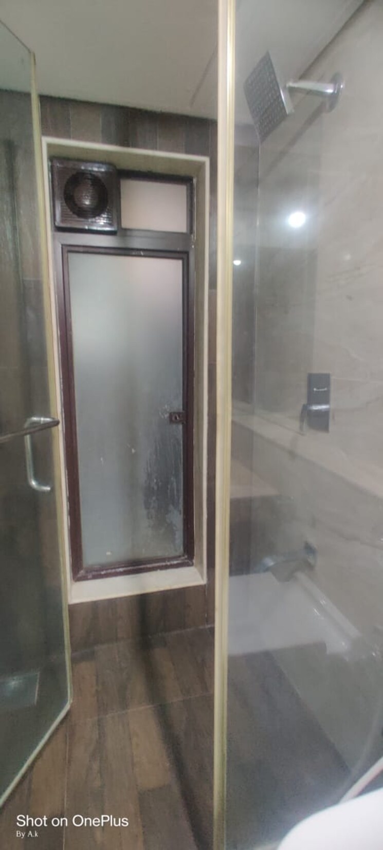 Attached Bathroom, k-raheja-vistas 2 Bedroom 837 Sq.Ft. Apartment In Powai Mumbai 9428540