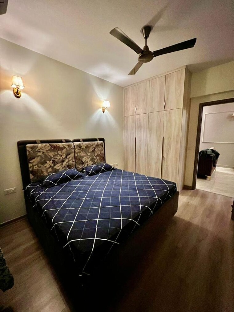 Bedroom, sector 57 3 Bedroom 250 Sq.Yd. Independent House In Sector 57 Gurgaon 9428547