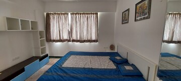 Bedroom in 2 BHK Apartment at Hiranandani Avalon, Powai – for Rent