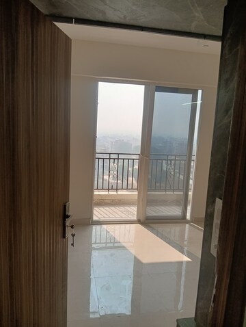 2 BHK Apartment For Rent in Signature Global City 63A, Sector 63a