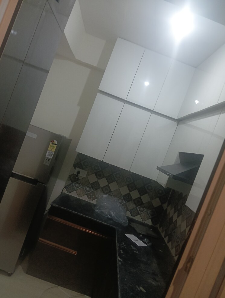 Kitchen, signature-global-city-63a 2 Bedroom 1070 Sq.Ft. Apartment In Sector 63a Gurgaon 9428587