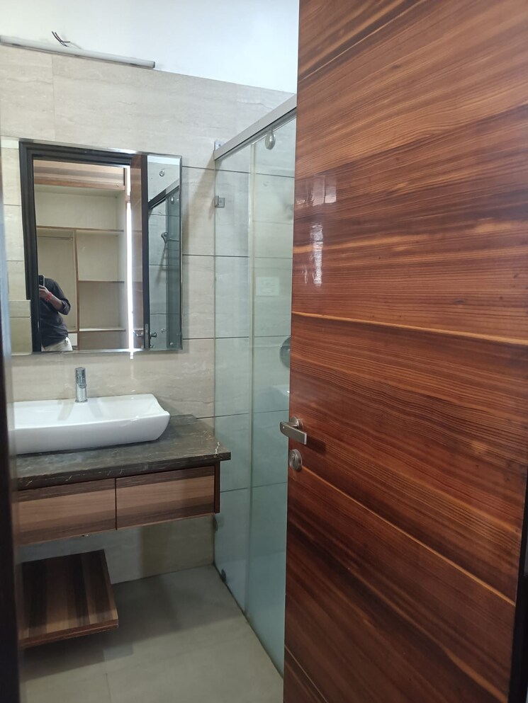 Kitchen, swasthya vihar 3 Bedroom 3000 Sq.Ft. Builder Floor In Swasthya Vihar Delhi 9428625