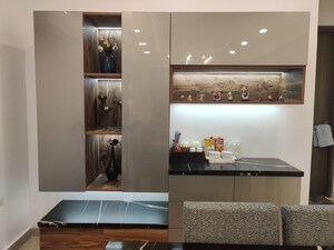 Furnished Amenities in 3 BHK Apartment at Kalpataru Vista, Sector 128 – for Rent