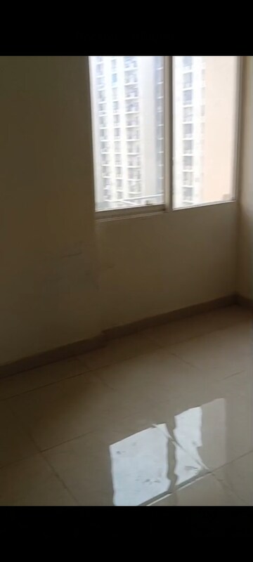 2 BHK Apartment For Rent in Signature Orchard Avenue 2, Sector 93