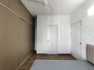 Room in 2 BHK Apartment at Brigade El Dorado, Bagaluru – for Rent