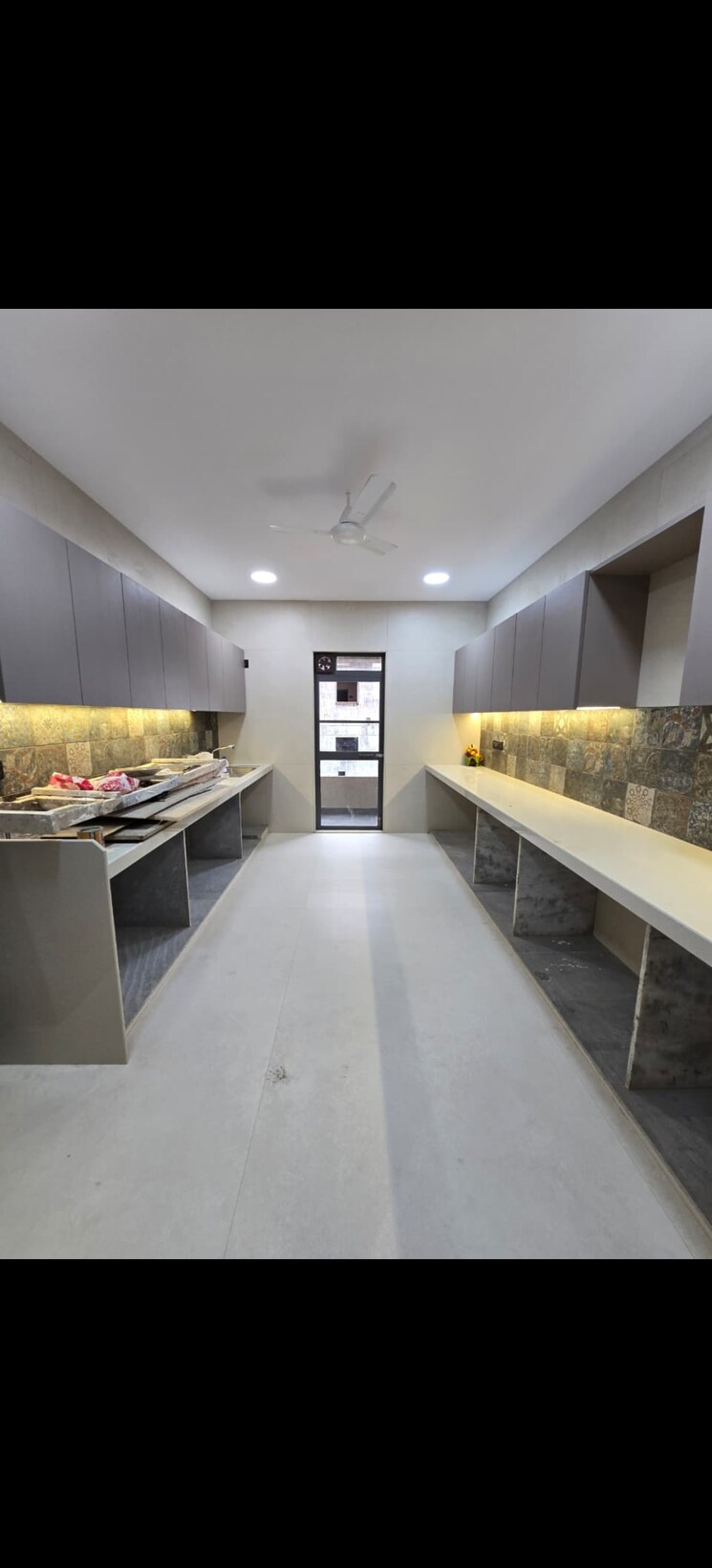 Kitchen, zindagi-chs 3 Bedroom 1100 Sq.Ft. Apartment In Khar West Mumbai 9428637
