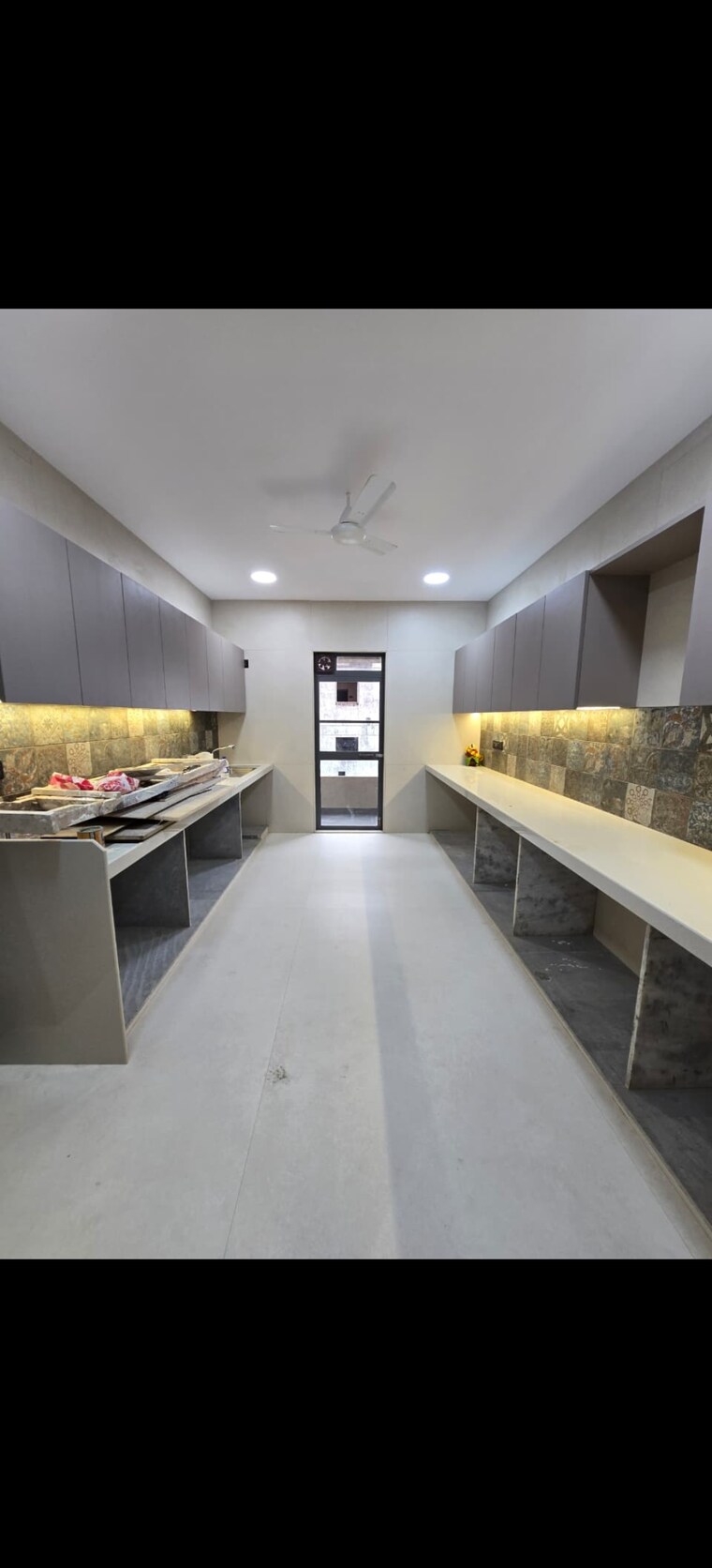 Kitchen, zindagi-chs 3 Bedroom 1100 Sq.Ft. Apartment In Khar West Mumbai 9428637