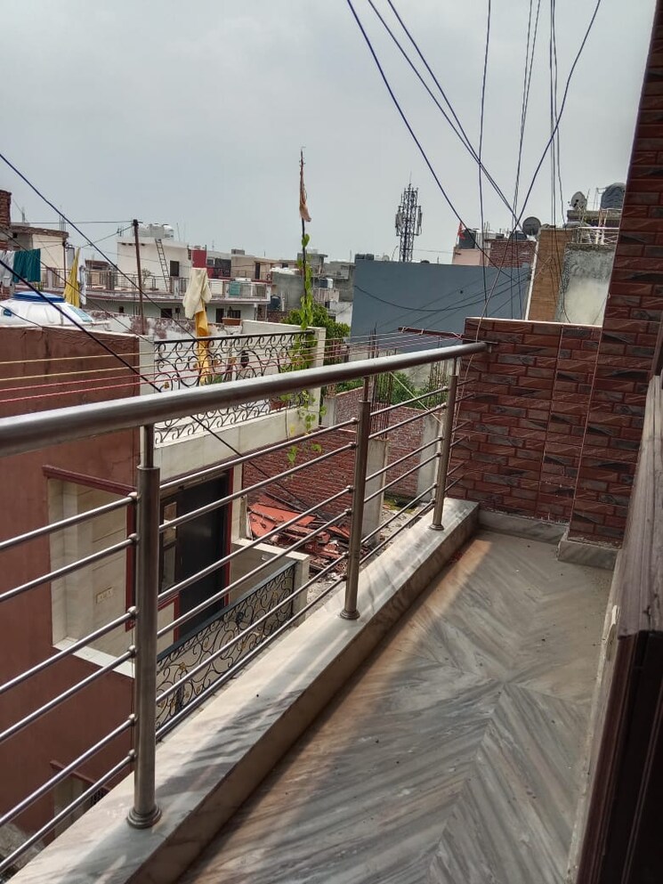 Balcony, saket 2 Bedroom 850 Sq.Ft. Builder Floor In Saket Delhi 9428665