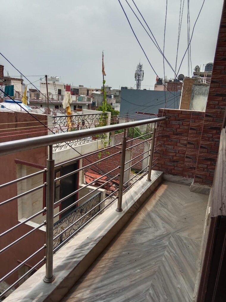 Balcony, saket 2 Bedroom 850 Sq.Ft. Builder Floor In Saket Delhi 9428665