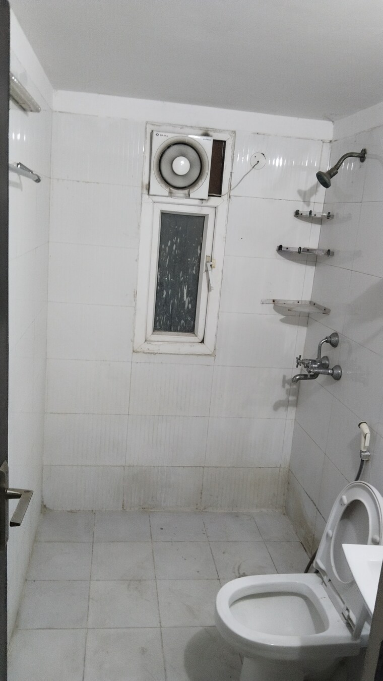 Bathroom, homes-121 2.5 Bedroom 1075 Sq.Ft. Apartment In Sector 121 Noida 9428694
