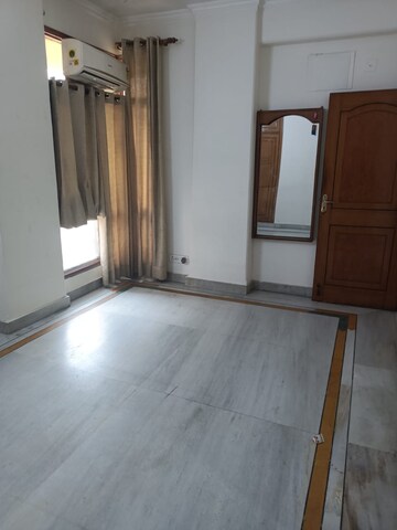 3 BHK Builder Floor For Rent in Milan Vihar