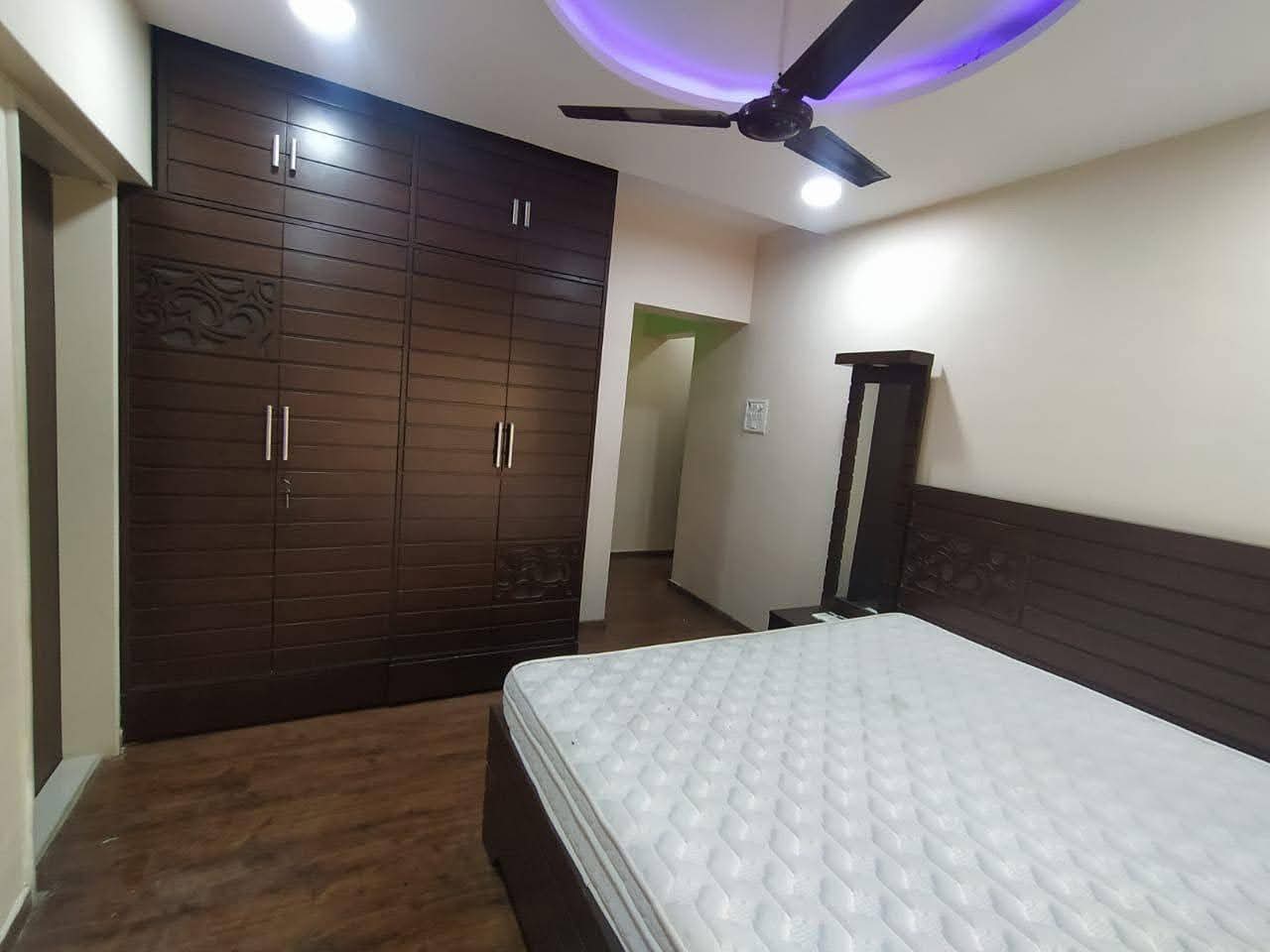 2 BHK + Pooja Room 800 Sq.Ft. Apartment in Vakola Crystal CHS