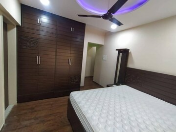 2 BHK Apartment For Rent in Vakola Crystal CHS, Santacruz East