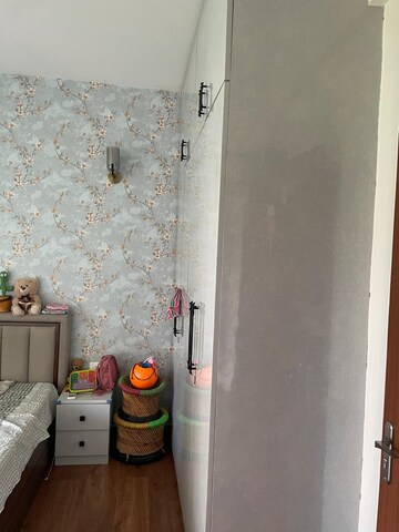 Furnished Amenities in 3 BHK Apartment at Emaar Palm Gardens, Sector 83 – for Sale