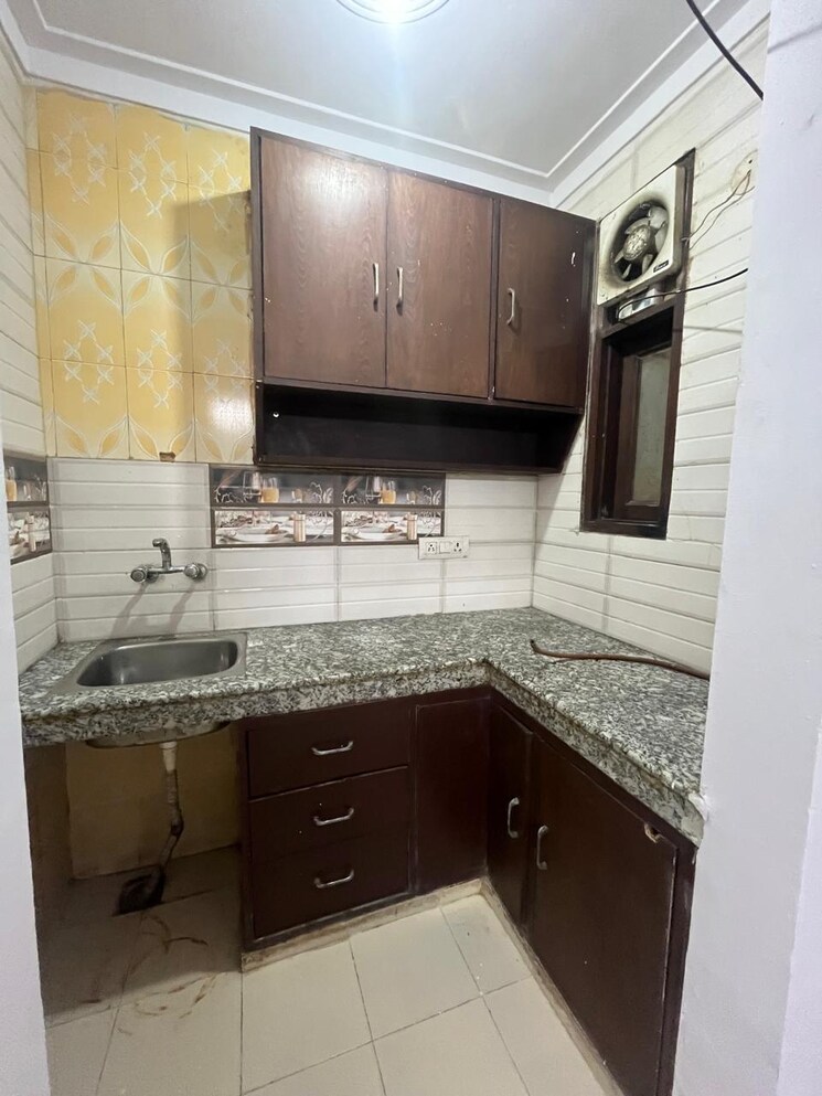 Kitchen, saket 1 Bedroom 450 Sq.Ft. Builder Floor In Saket Delhi 9428707