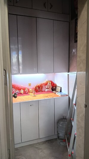 Furnished Amenities in 3 BHK Apartment at ABA Cleo County, Sector 121 – for Rent